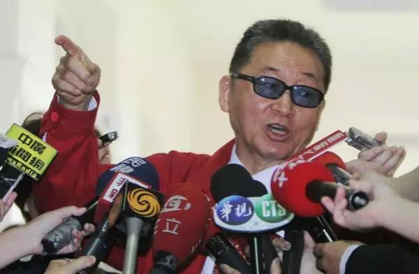 李敖死期将至写绝笔书，喊话仇敌：死不丢人，怕才丢人