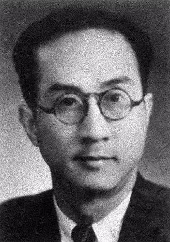 挑落政府高官、拒见当权领导，他一生流亡6次，却是民族最坚硬的