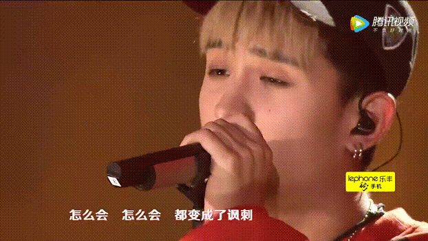 当《梦回唐朝》出现在快男的舞台，我就知道经典又被玩儿坏了！