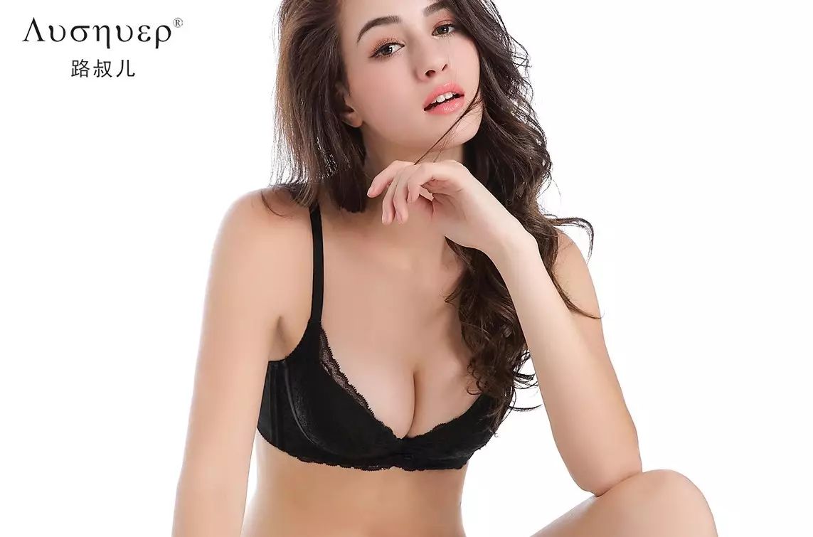 路淑儿内衣_内衣美女(2)