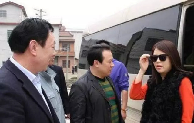 我们都被“装傻”的王宝强给骗了...