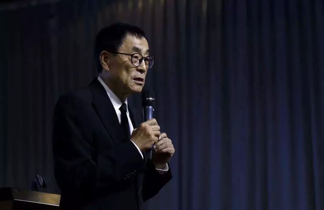 这个捧红费玉清的音乐教父，75岁痛批侵权：你们别以为我死了！