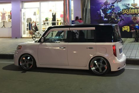 将3万块买的国产车改成vip范 这辆酷熊的内饰很有 岛国味 易车