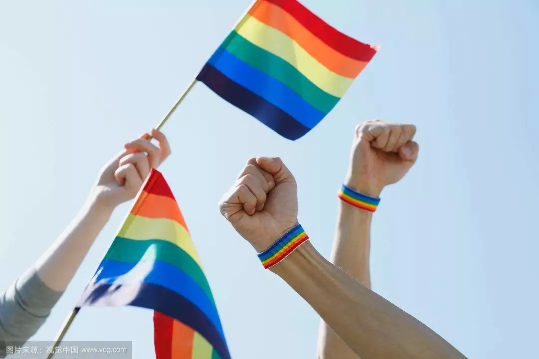 人民日报发声后，微博终于放过了“同性恋”！