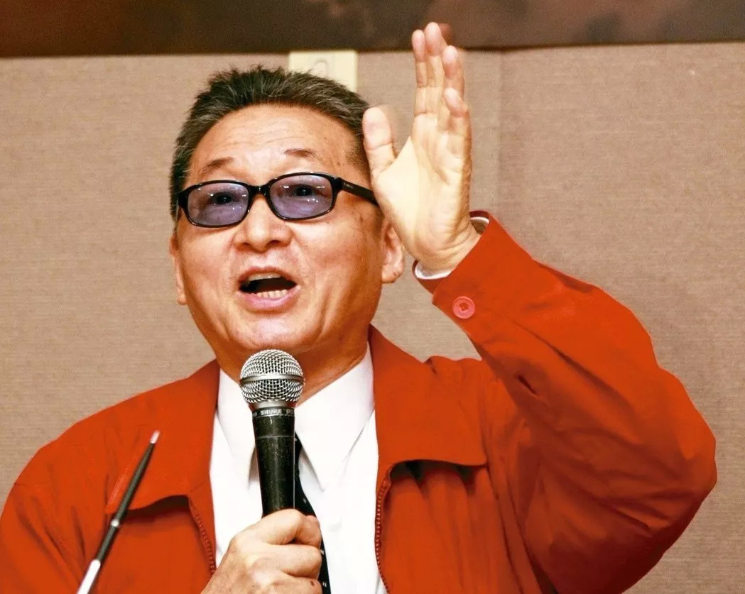 李敖遗嘱首公开，这个骂了一辈子的大师，最后愿望竟是两岸统一...