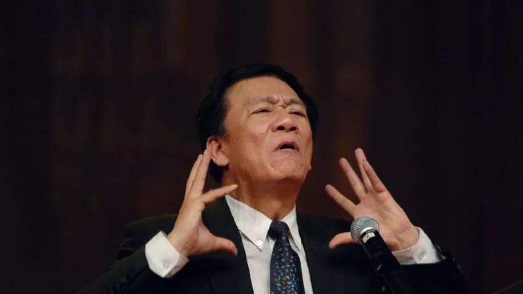 除了这个离经叛道的相声鬼才，谁还敢收郭德纲为徒？