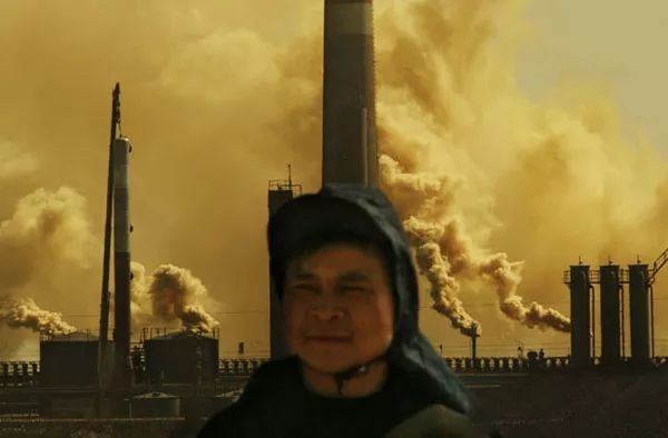 他镜头下的人间，恰似一场炼狱