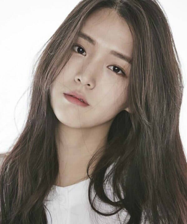 金智恩，龙少女阵雨mv女主