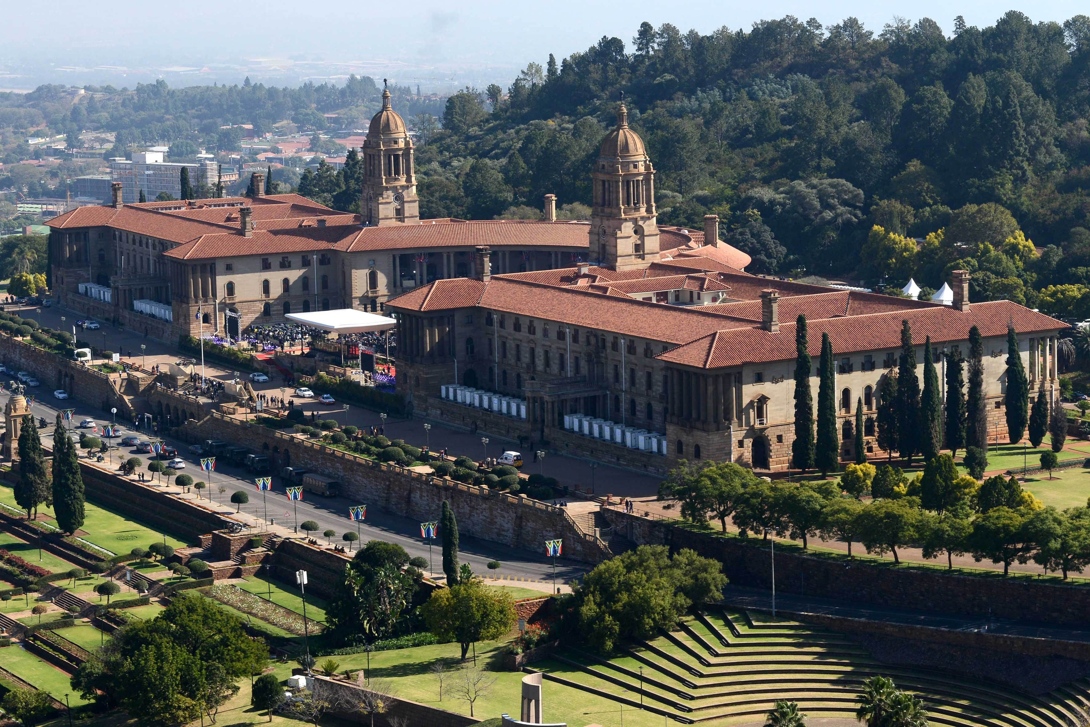 按照惯例,一个国家都只有一个首都,为啥南非却有三个?—【财理财】