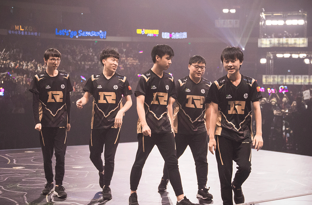 rng主动去演讲被985学校拒绝疑嫌没牌面曾邀请dota冠军演讲