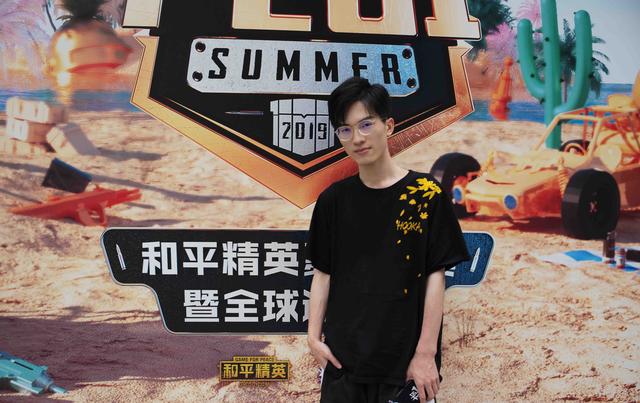 和平精英五指大佬难言做的有错吗上来就把林更新给针对了