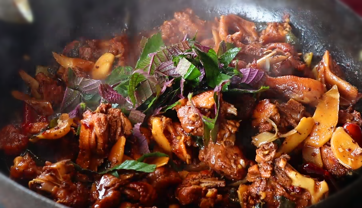 紫苏鸭家常做法三德子教你2个技巧紫苏味浓鸭肉没腥味收藏了