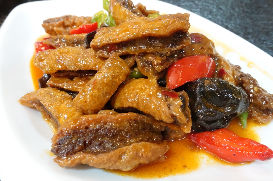 鹿卡带你去旅行未商业开发宕昌官鹅沟千元玩遍风景尝遍美食