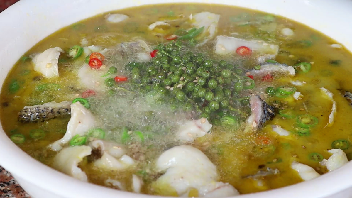 藤椒鱼的鲜椒味做法鱼肉麻辣嫩滑没腥味做法简单10分钟就出锅