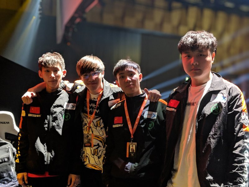 在第二日的比赛中,ba战队和titan战队都表现得非常优秀.