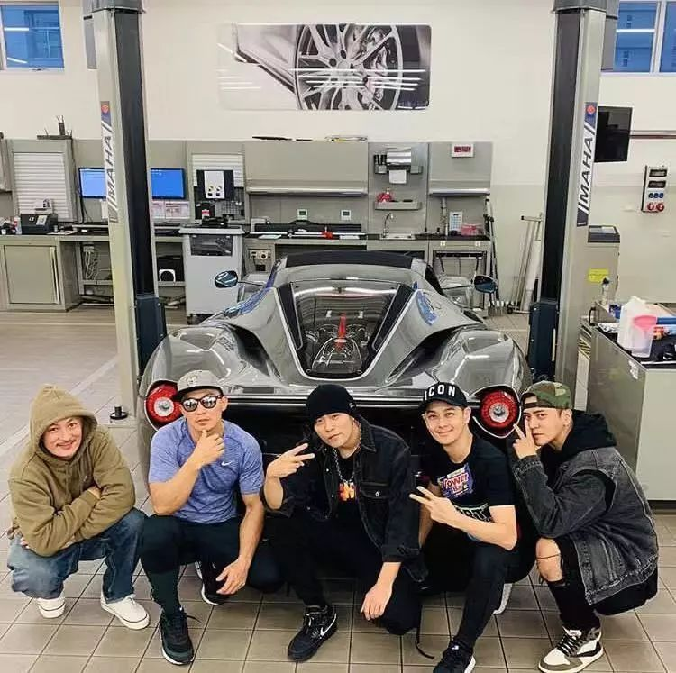周杰伦要发新歌，顺便晒个车！盘点周董车库里的3辆“旷世神车”