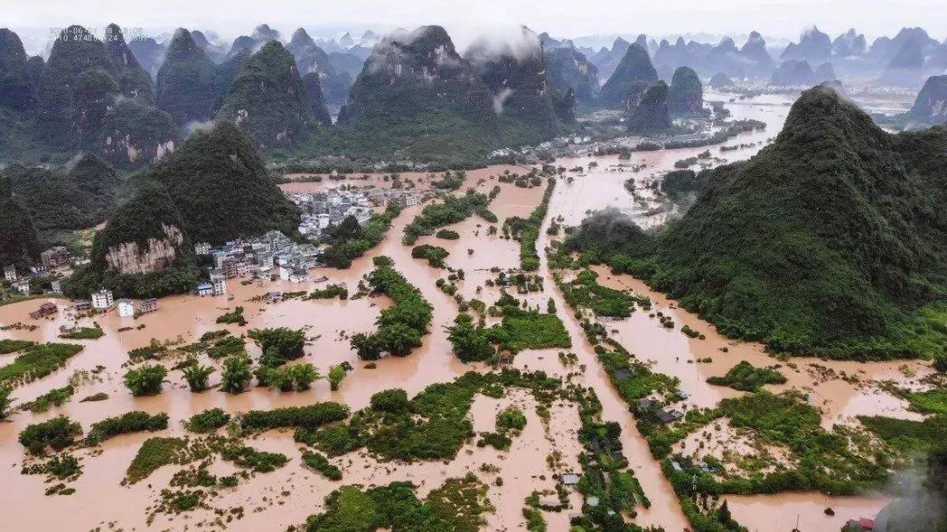 洪灾前的思考：面对频发的自然灾害，我们能买什么保险？