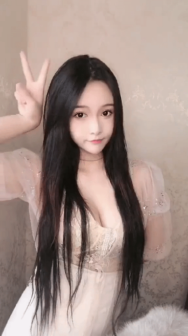 可爱的妹子会发喋~