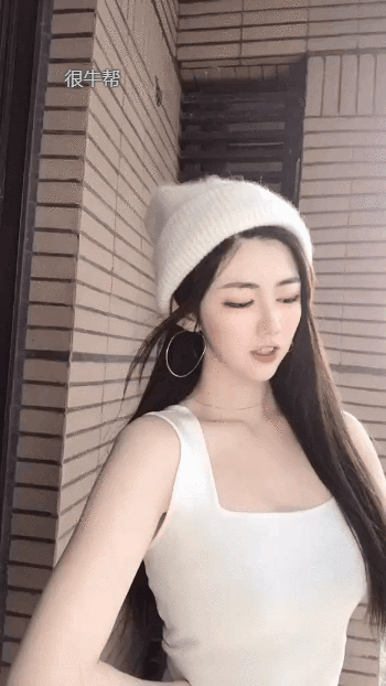 漂亮美女GIF 妹子生活肯定很幸福 - 第2页 段子精选 第2张