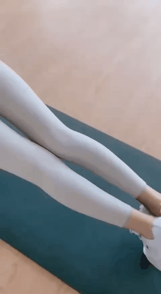 美女内涵动图：太大会影响发挥？ 美女动图 第4张