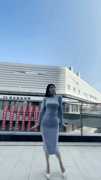 美女另类邪恶GIF：老婆娶大了 美女动图 第1张