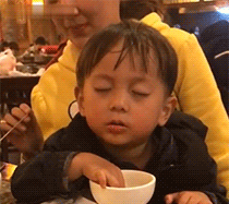搞笑GIF：老二的日子也不好过啊！！