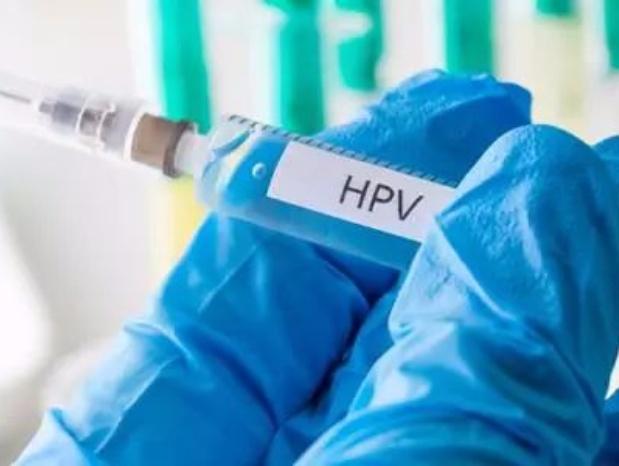 提防宫颈癌，政协委员建议对于村落子居夷易近收费接种HPV疫苗【瘦弱】风气中国网