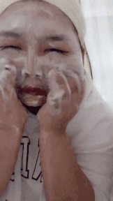 爆笑GIF图片：事后一根烟，快乐似神仙！