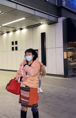 蒋娉婷GIF动图大全：微胖性感女神 - 第2页 美女动图 第4张