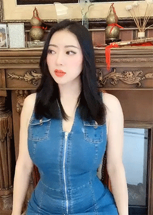 蒋娉婷GIF动图大全：微胖性感女神 - 第2页 美女动图 第1张