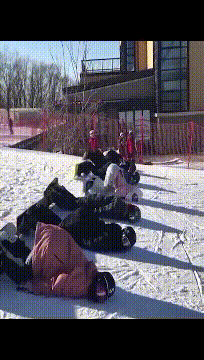 爆笑GIF趣图：中年男人现状，非常真实了！