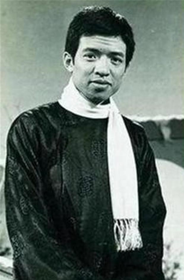 重磅香港著名影视明星许绍雄签约社安防火