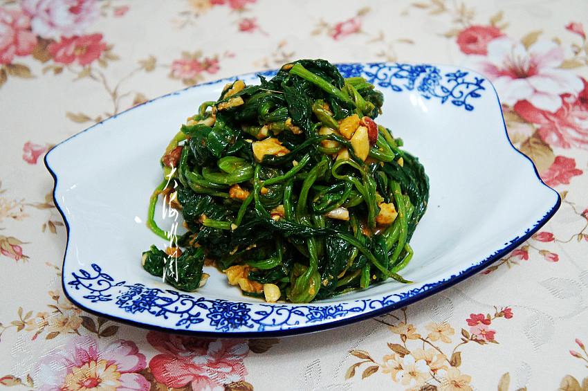 谷雨节气，多给孩子吃这菜，加点它一拌钙铁都高，补钙又补脑