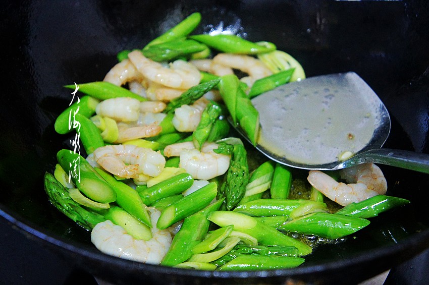 谷雨节气，宁可不吃肉也要吃这菜，脆嫩清香，顺应节气还瘦身