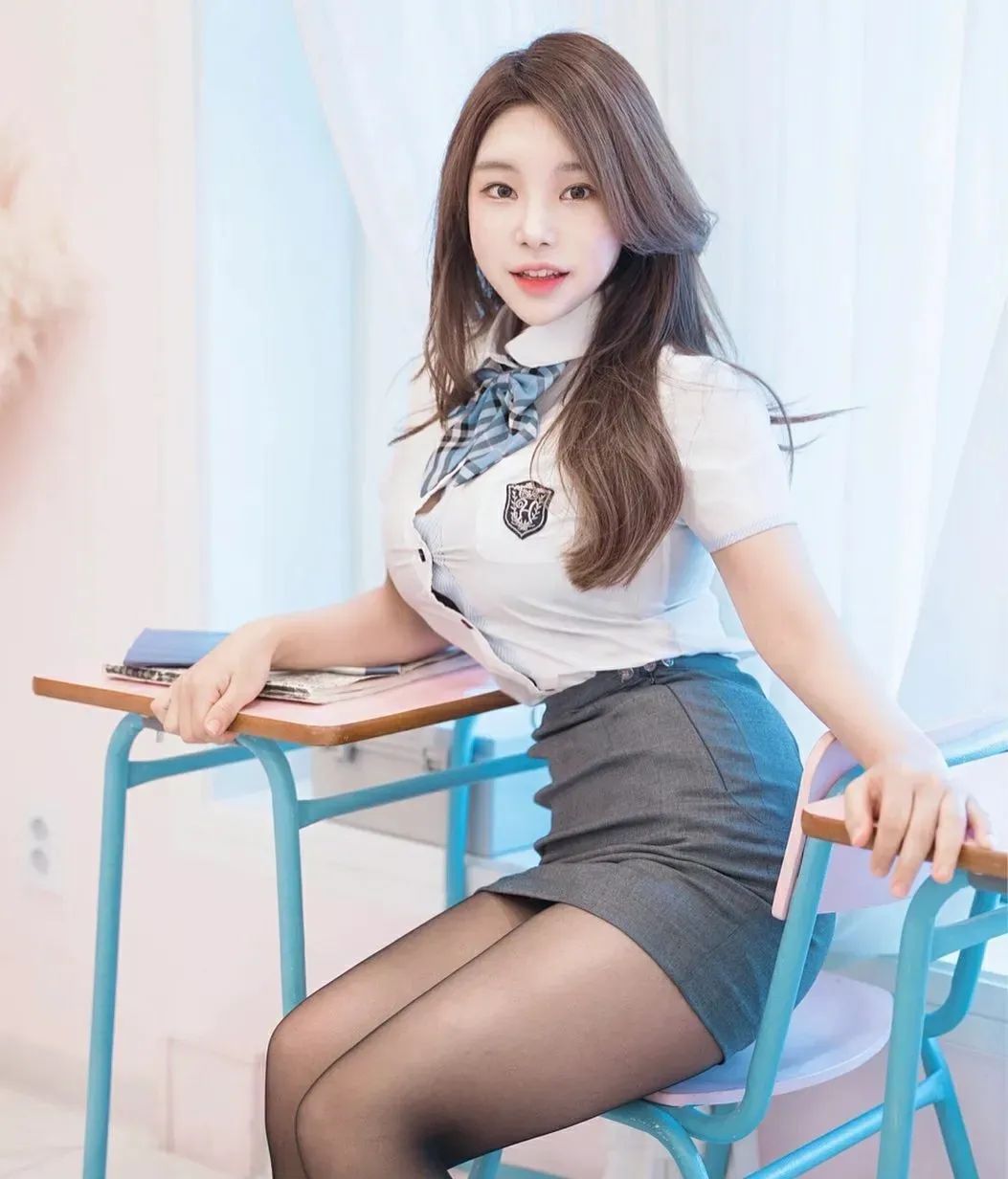 ins：vv______08小姐姐图片大全 - 第2页 宅男福利 第4张