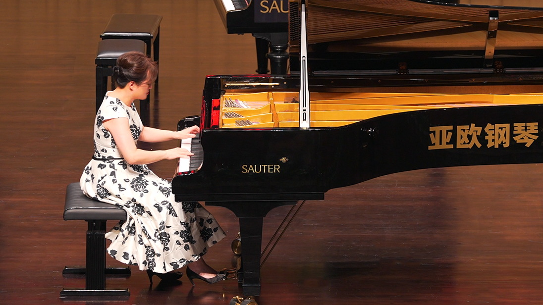 名师高徒新姿正茂江晨师生钢琴音乐会在长沙上演