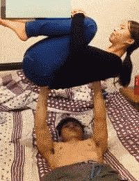 护士GIF动态图：护士小姐姐都是天使！