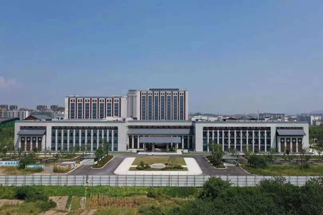 编辑67编辑67据此前公开资料,aj2020j-50地块信息:安吉县灵峰街道