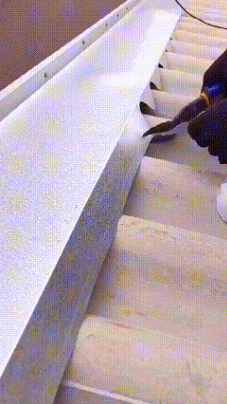笑晕过去的GIF:好好的婚礼被搞成这样,求新郎心理阴影