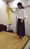 爆笑GIF趣图:世间有真爱,真爱有点怪!