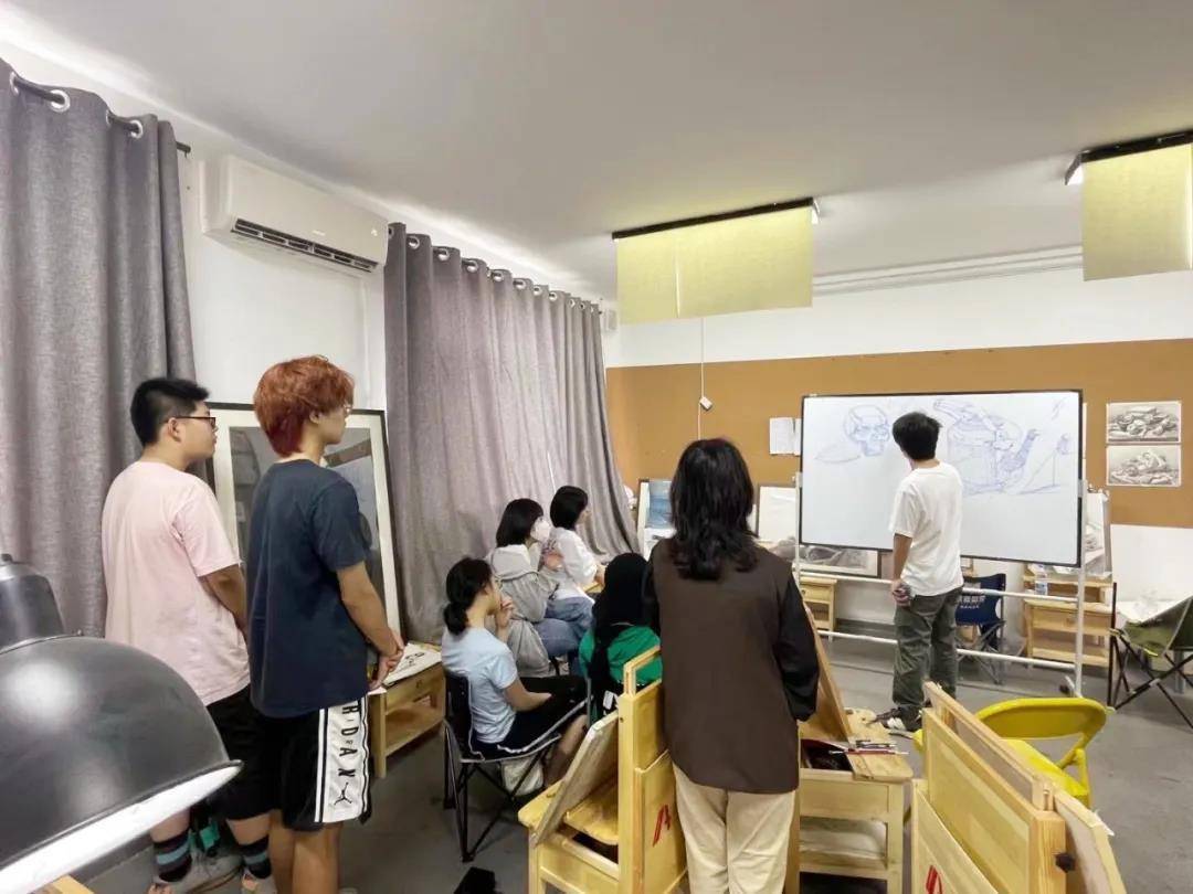 2021A+画室暑假班 这个暑期 锐变一夏