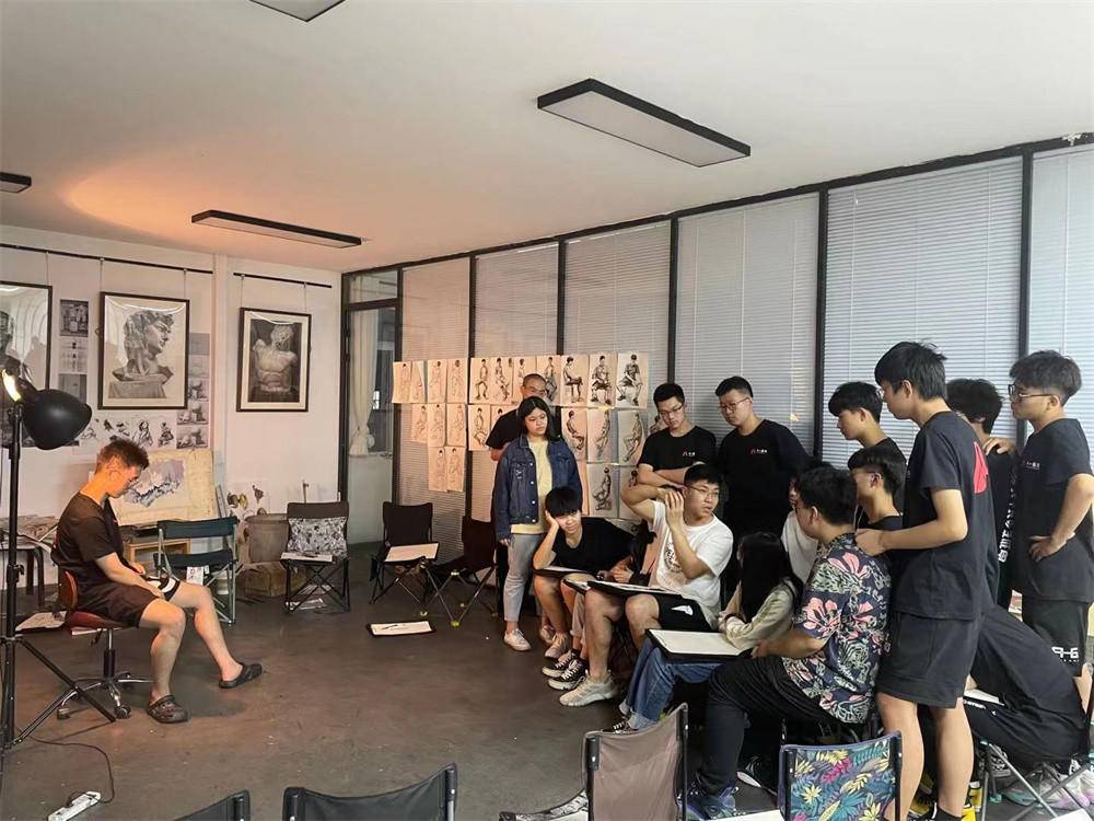 2021A+画室暑假班 这个暑期 锐变一夏