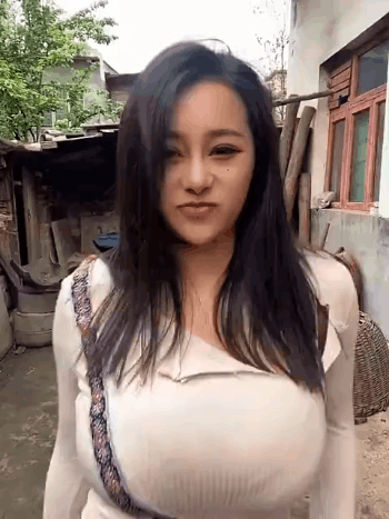 美女h图片GIF：妹子，这房子需要帮忙翻新翻新吗？