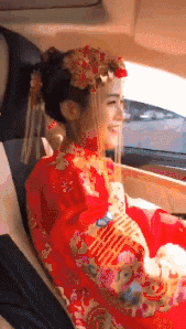 性感内涵美女图GIF：屏幕前已经有人露出了！