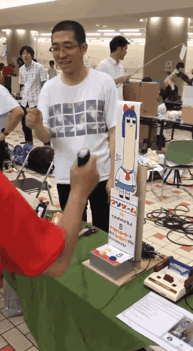 很好笑的GIF:这是黄瓜出了轨,还是石榴变了心?
