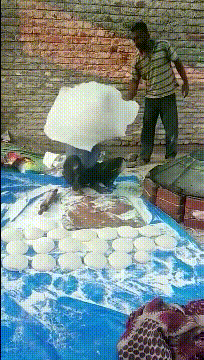 真好笑的GIF图片:忽然感觉这个工作也不是那么香了