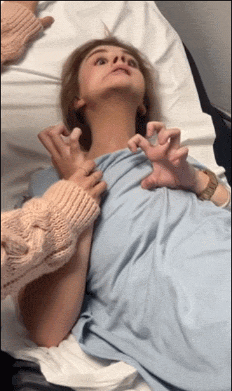 精彩动图图片:妈妈分享18岁女儿去酒吧,被下药后出现的症状