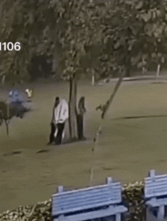 爆笑GIF：看着这打针的手，我比被打的还紧张