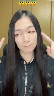 搞笑的动图GIF：这门亲事门不同意？哈哈哈！