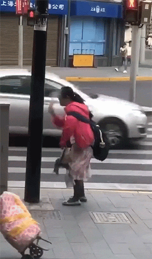 有趣的GIF动图：世间百态，各有活法